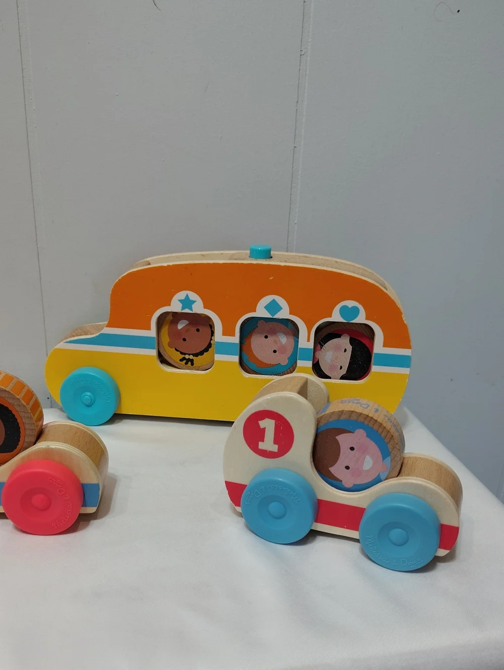 Melissa & Doug Wooden Vehicle & Animal Toy Bundle‎ Fire Truck Go Cars Bus
